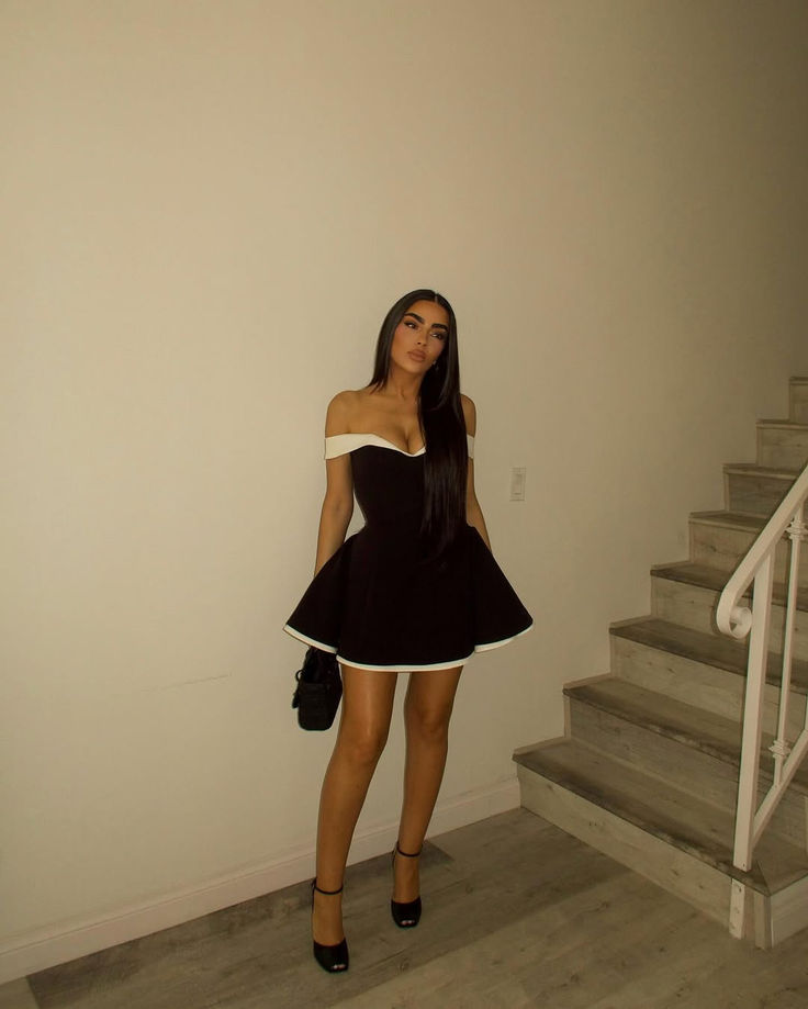 BABYDOLL MINI DRESS