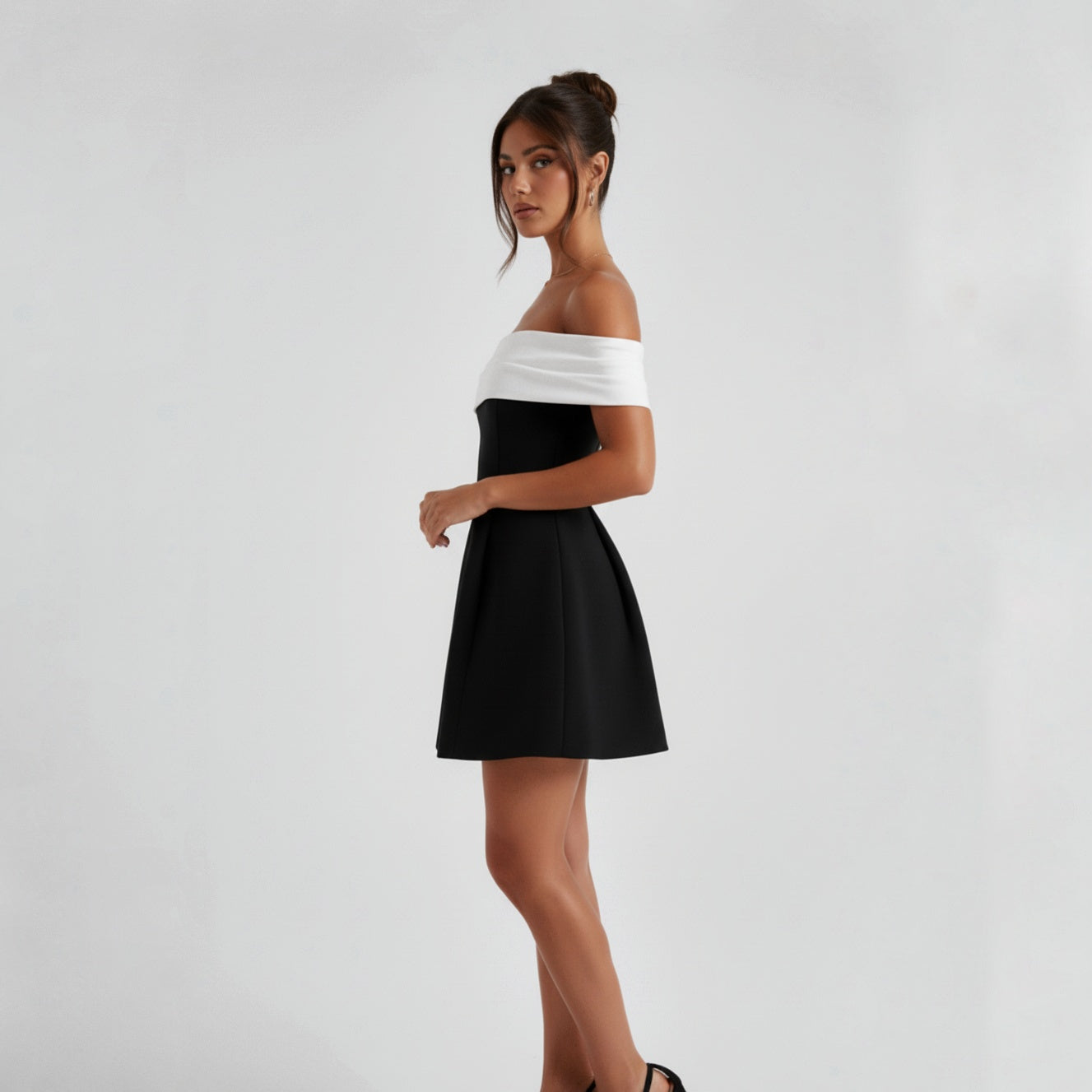 NOIR MINI DRESS
